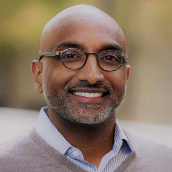 Dr. Jon Wig  headshot 